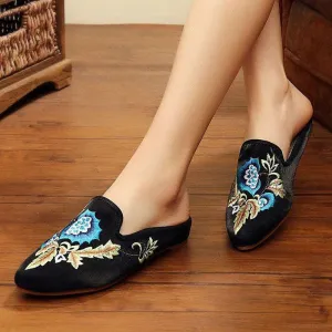 Chinese Embroidery slipper, Women's Slip-on, shoes, flower plant pattern, Embroidered Mule, Low heel
