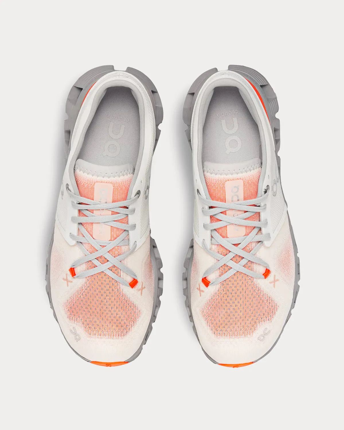 Cloud X 3 Ivory / Alloy Running Shoes