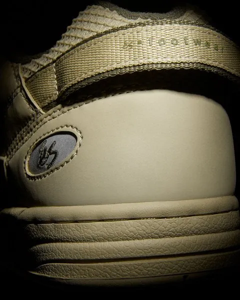 Es The Muska Tan/Green Vegan