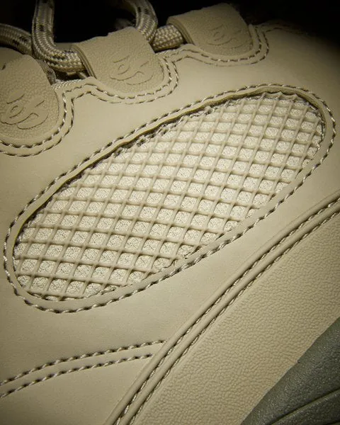 Es The Muska Tan/Green Vegan