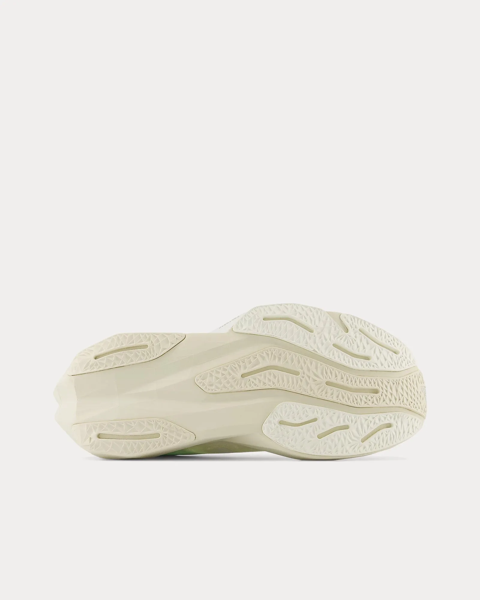 FuelCell Rebel v4 White / Linen / Sea Salt Running Shoes
