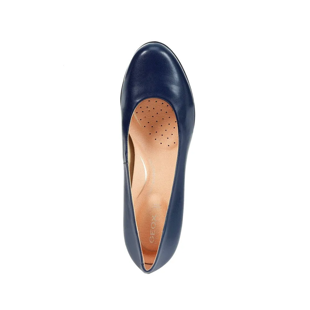 Geox Annya Court Shoe