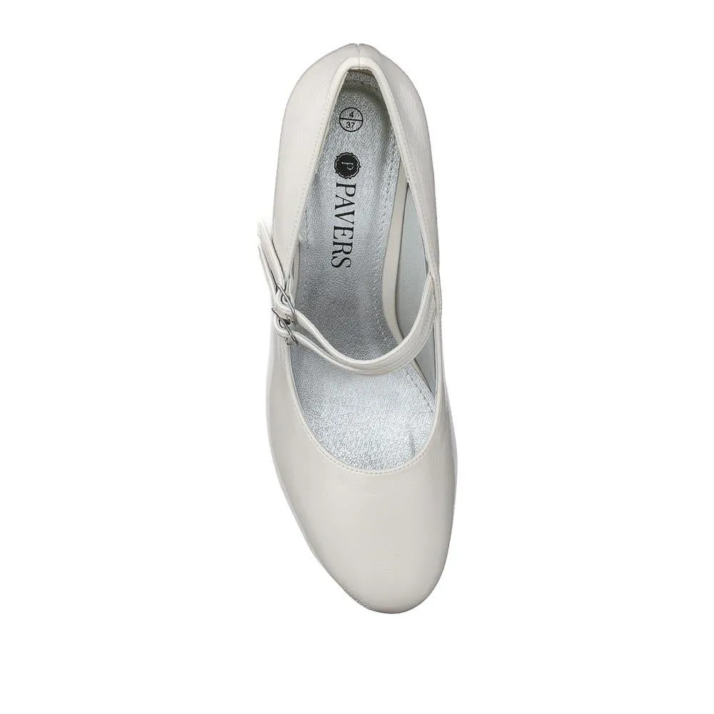 Heeled Mary Janes - AMITY39003 / 325 107