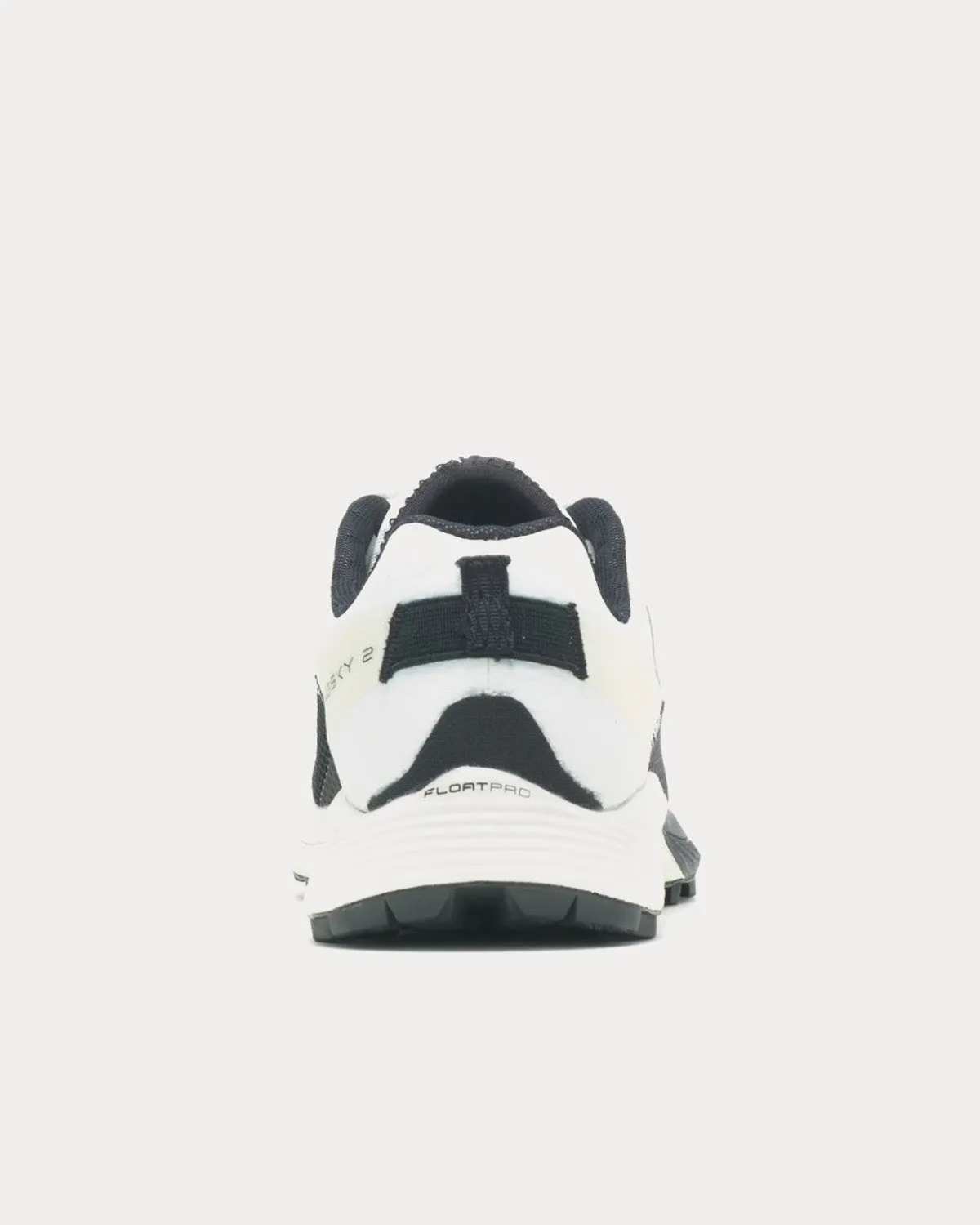 MTL Long Sky 2 Black / White Running Shoes
