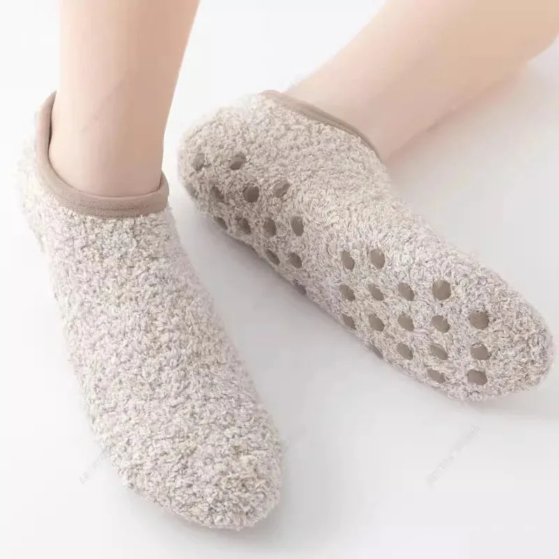 Sohiwoo Autumn Winter Indoor Home Yoga Practice Flooring Sock Dispensing Anti-Slip Thickened Plush Soft Coral Velvet Furry Sock Slippers