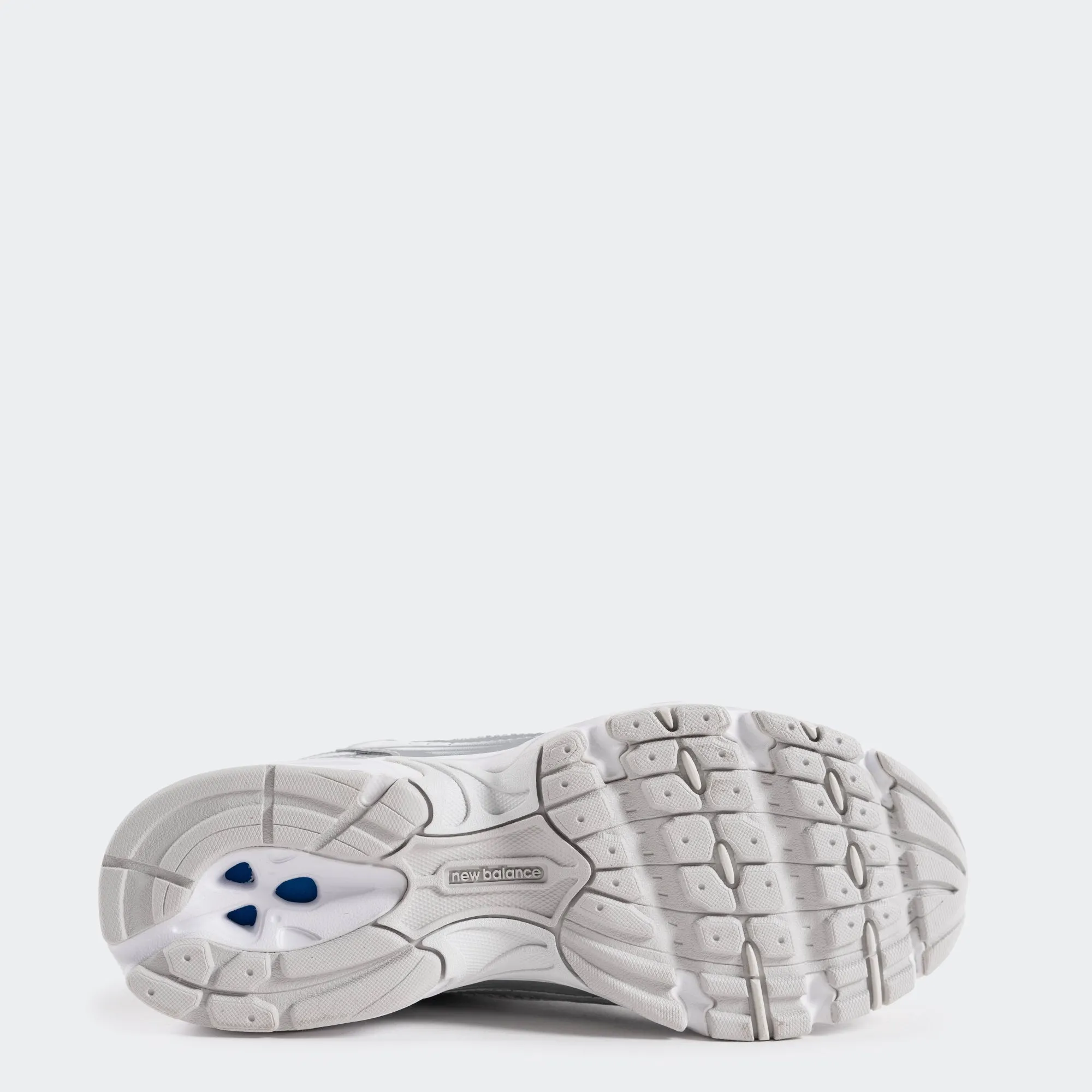 Unisex New Balance 530 Shoes Silver