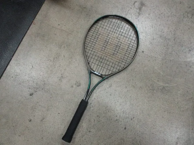 Used Wilson Court E/X Grib 4 3/8 27'' Tennis Racquet