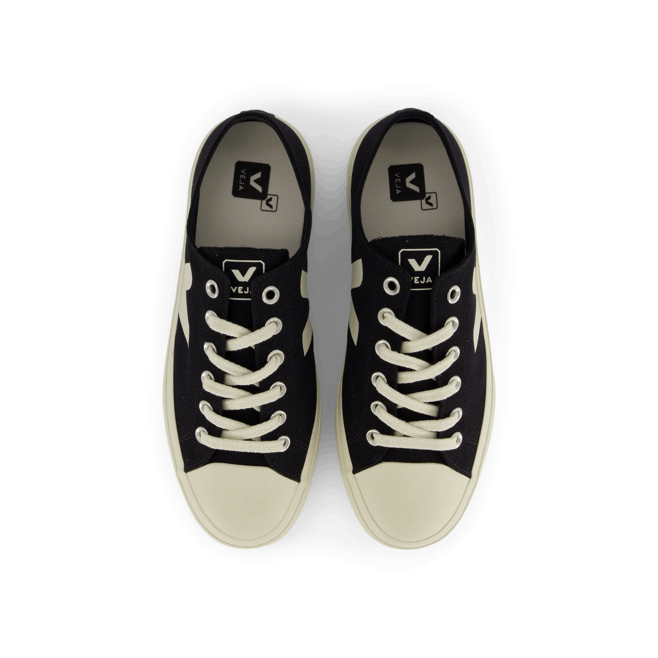 Wata Ii Low Canvas Black Pierre