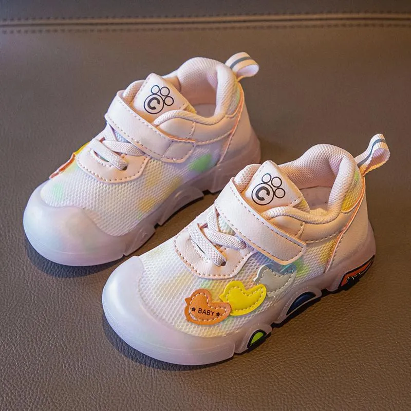 wholesale childrens clothing online Toddler Girl Heart-shape Print Velcro Sport Shoes Wholesale
